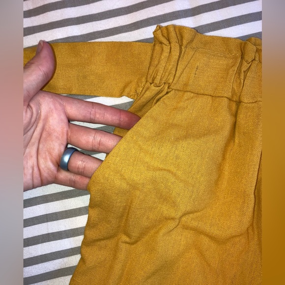 ✨3/15 Arabella Mustard Yellow paper sack skirt size small - Picture 10 of 12